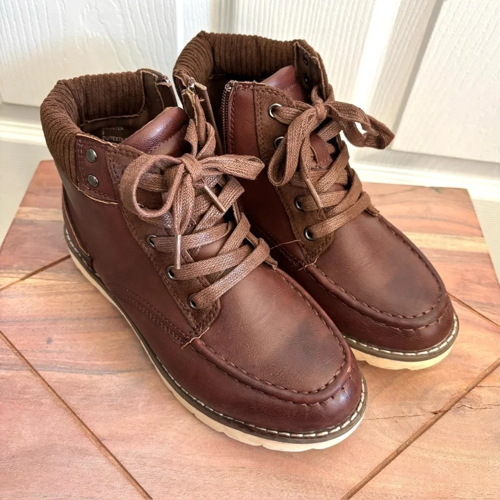 Steve Madden Kids BBuster Brown Leather Boots